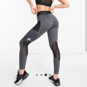 NWT: Adidas Size Medium: 3 Stripe logo waist leggings in gray with black mesh